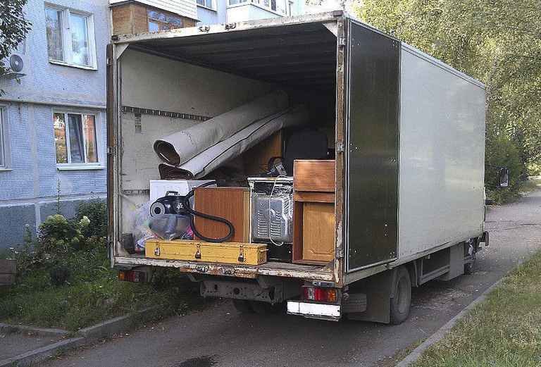 Заказ грузового автомобиля для отправки личныx вещей : Домашние вещи из Тольятти в Санкт-Петербург