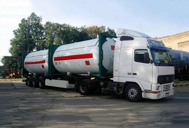 Заказ грузового такси для перевозки спец. грузов И другого из Москва в Москва